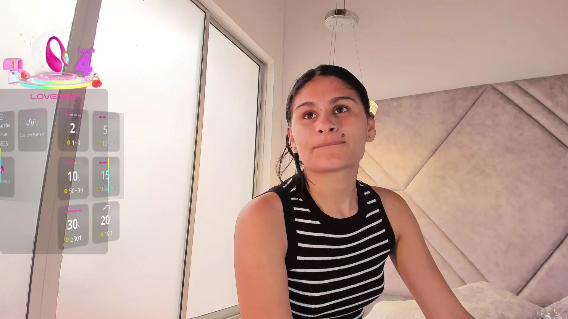 Offline Cleopattra_ on Cam4