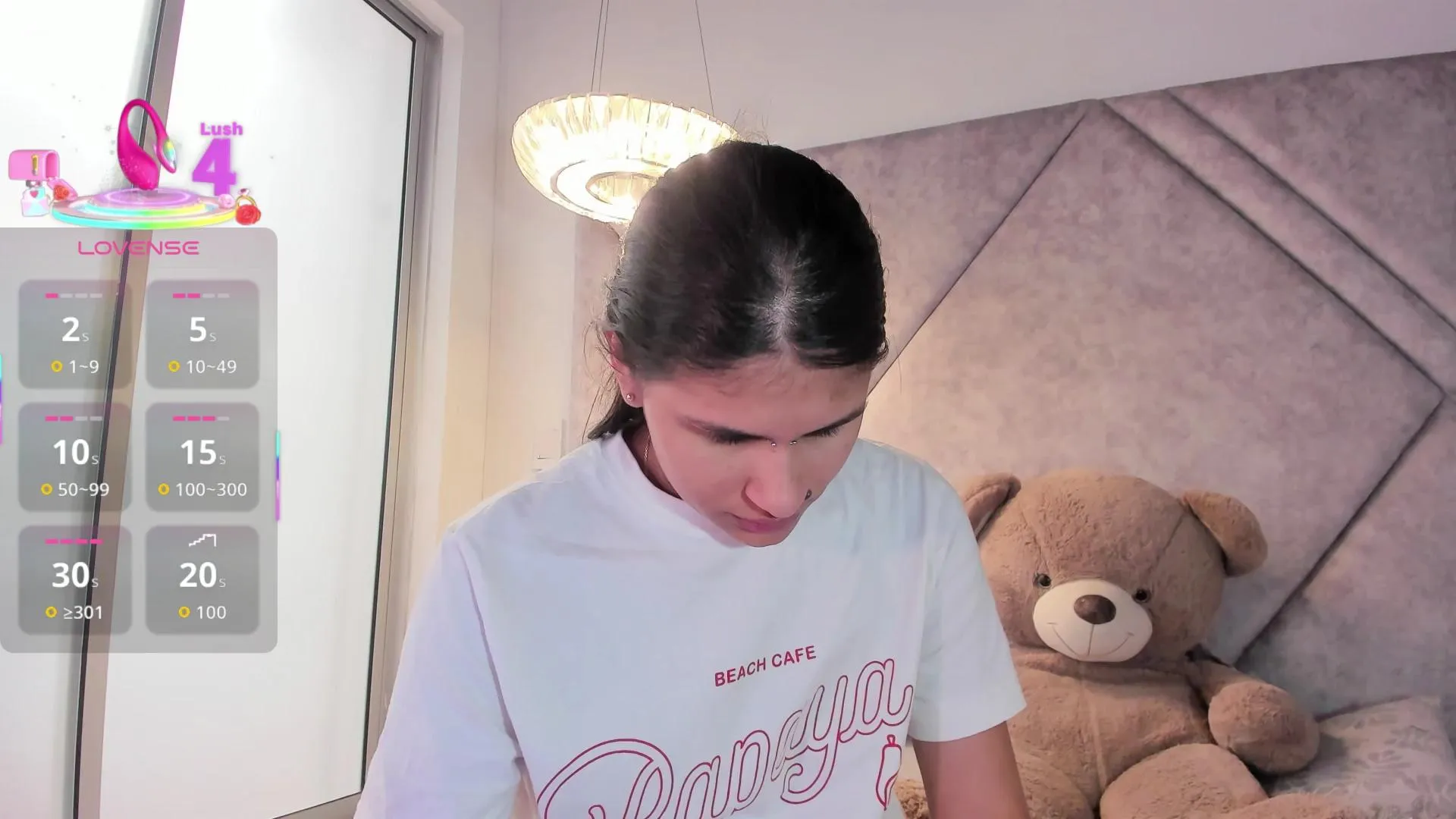 Offline Cleopattra_ on Cam4