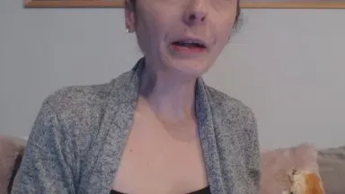 Offline cleophee on Cam4