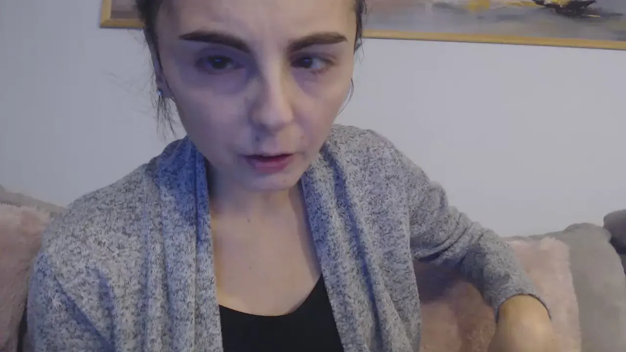 Offline cleophee on Cam4