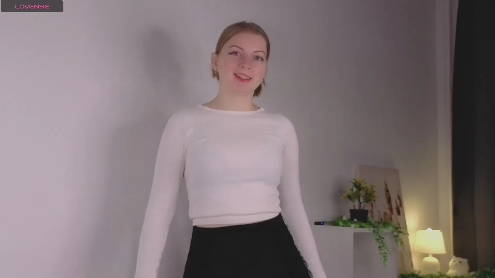 Offline CletaDenlinger on Cam4