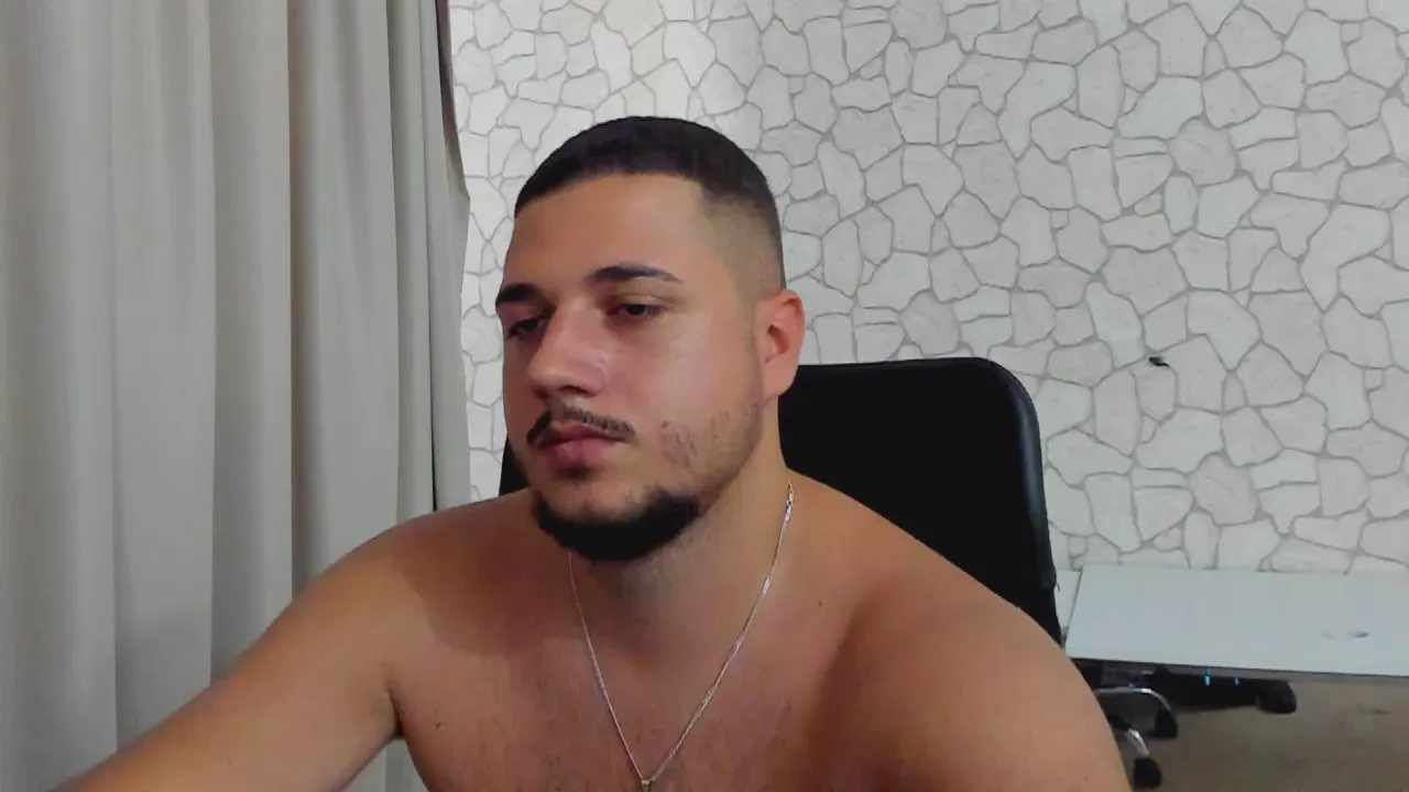 Offline ClintMasters on Cam4