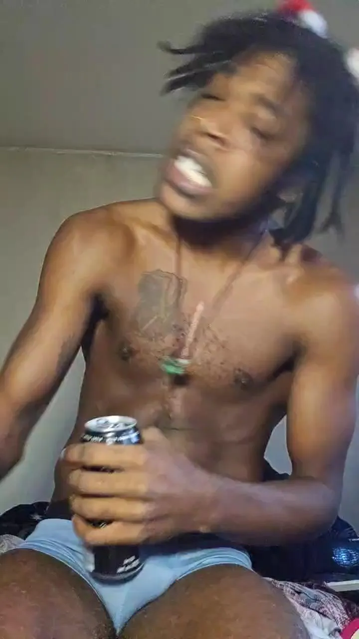 Offline cmc28 on Cam4