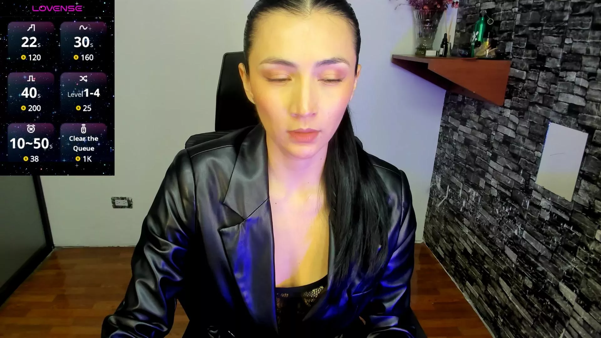 Offline conie_jones on Cam4