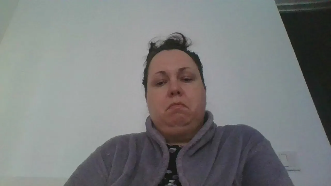 Offline copcabana on Cam4