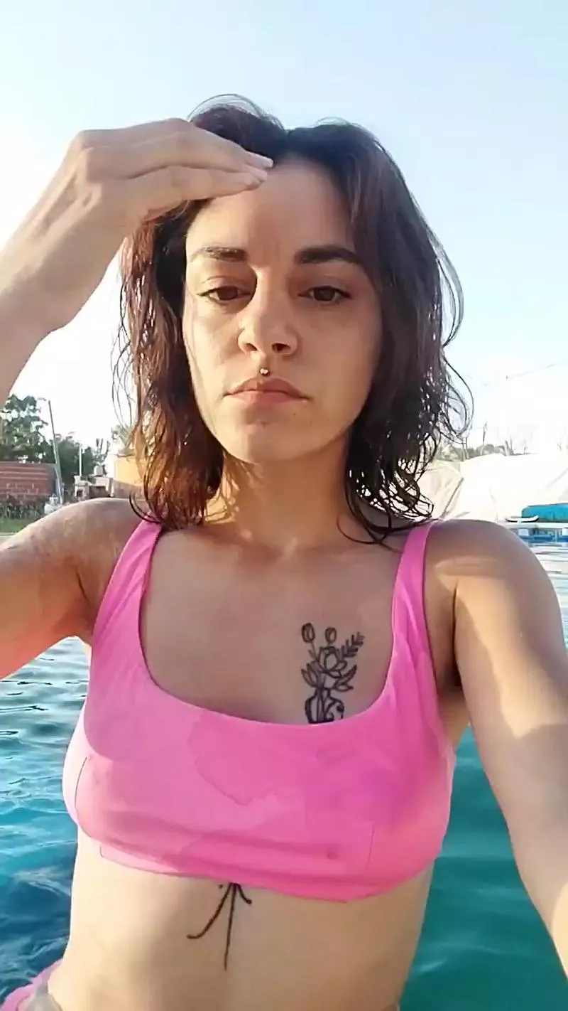 Offline Corazondelorto on Cam4