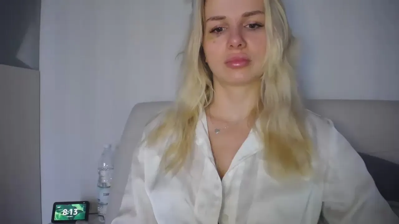 Offline CorneliaBeauty on Cam4