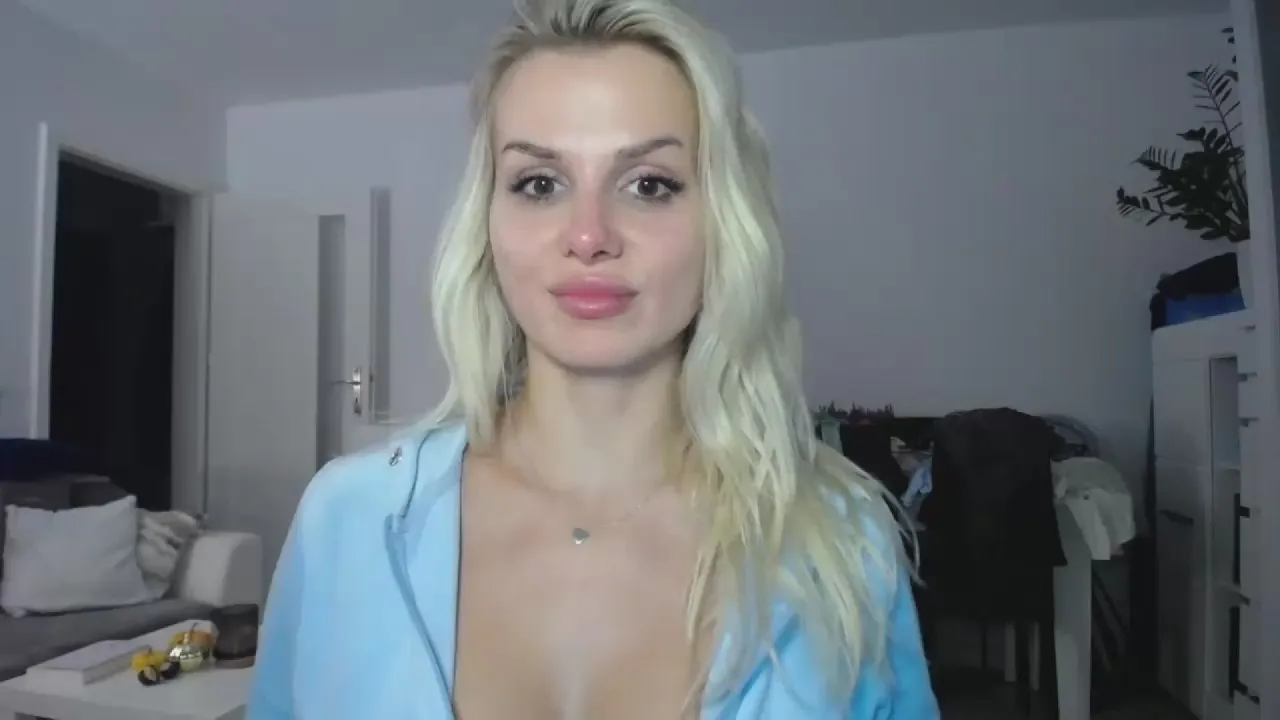 Offline CorneliaBeauty on Cam4