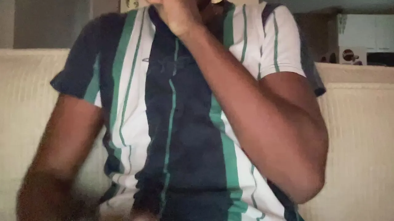 Offline coupleboymixt on Cam4