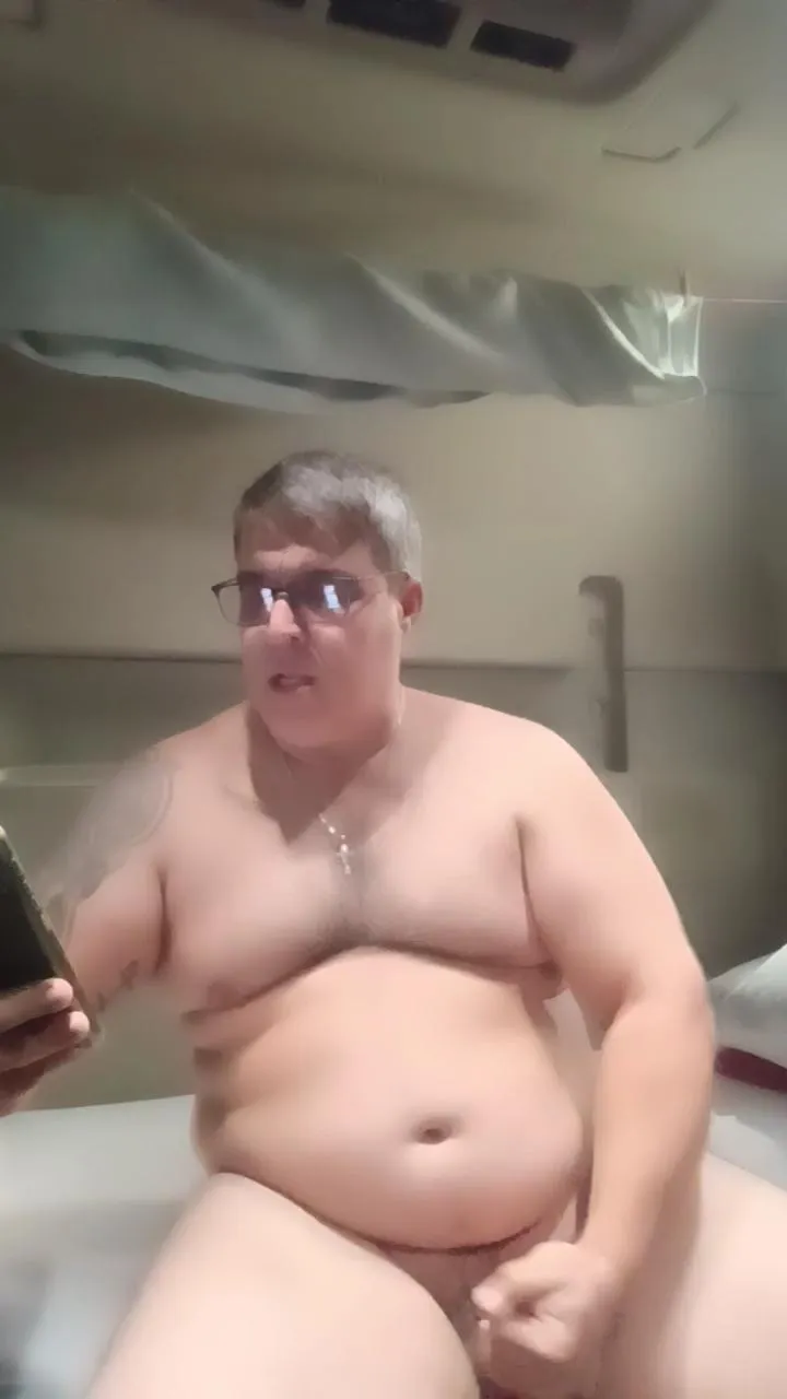 Offline cowboyita1 on Cam4