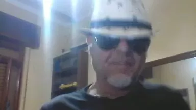 Offline crazy1972 on Cam4