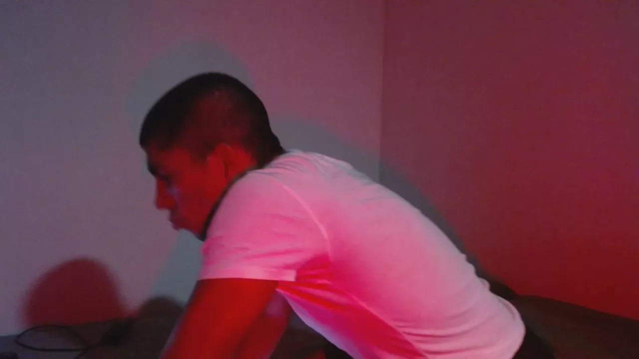 Offline Crazyzack on Cam4