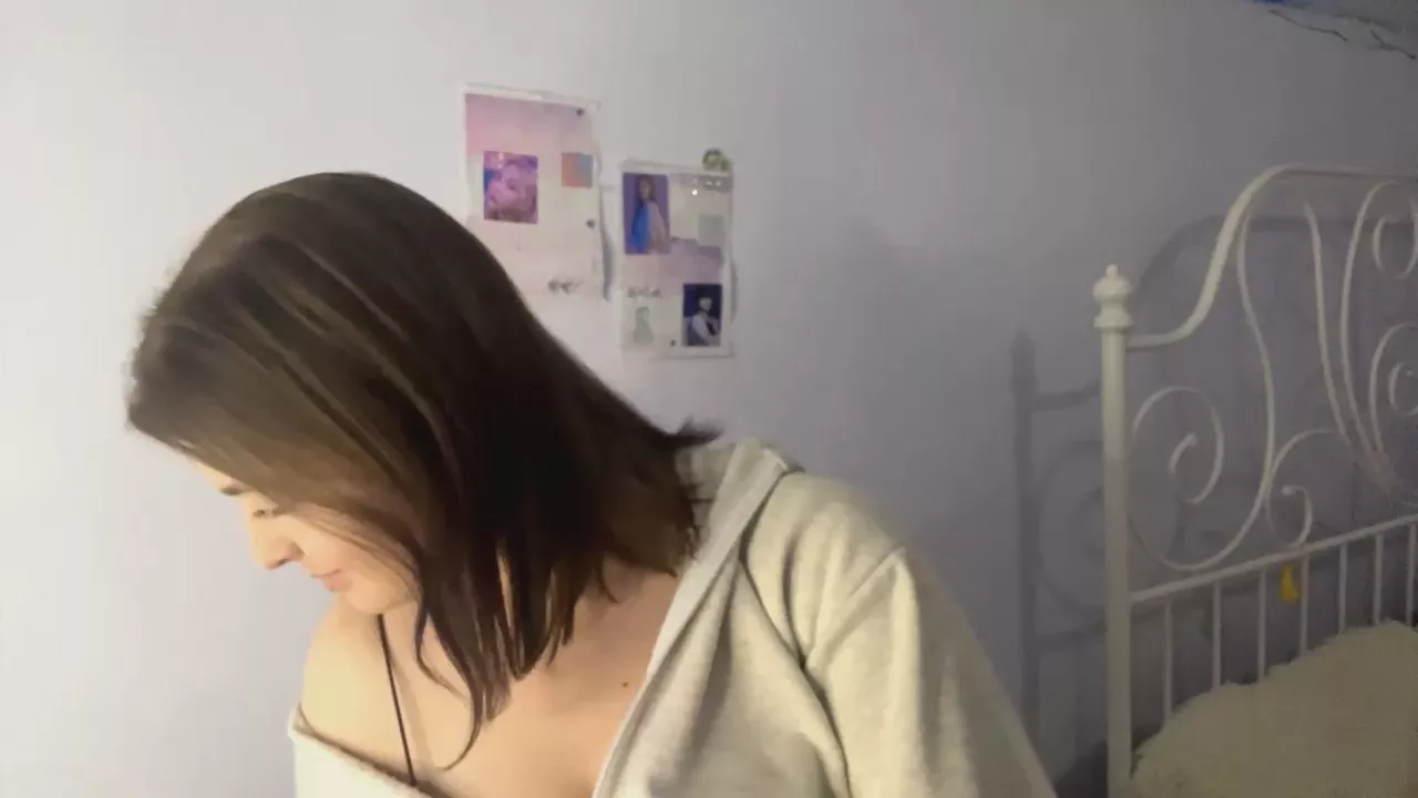 Freechat CristyOlague on Cam4