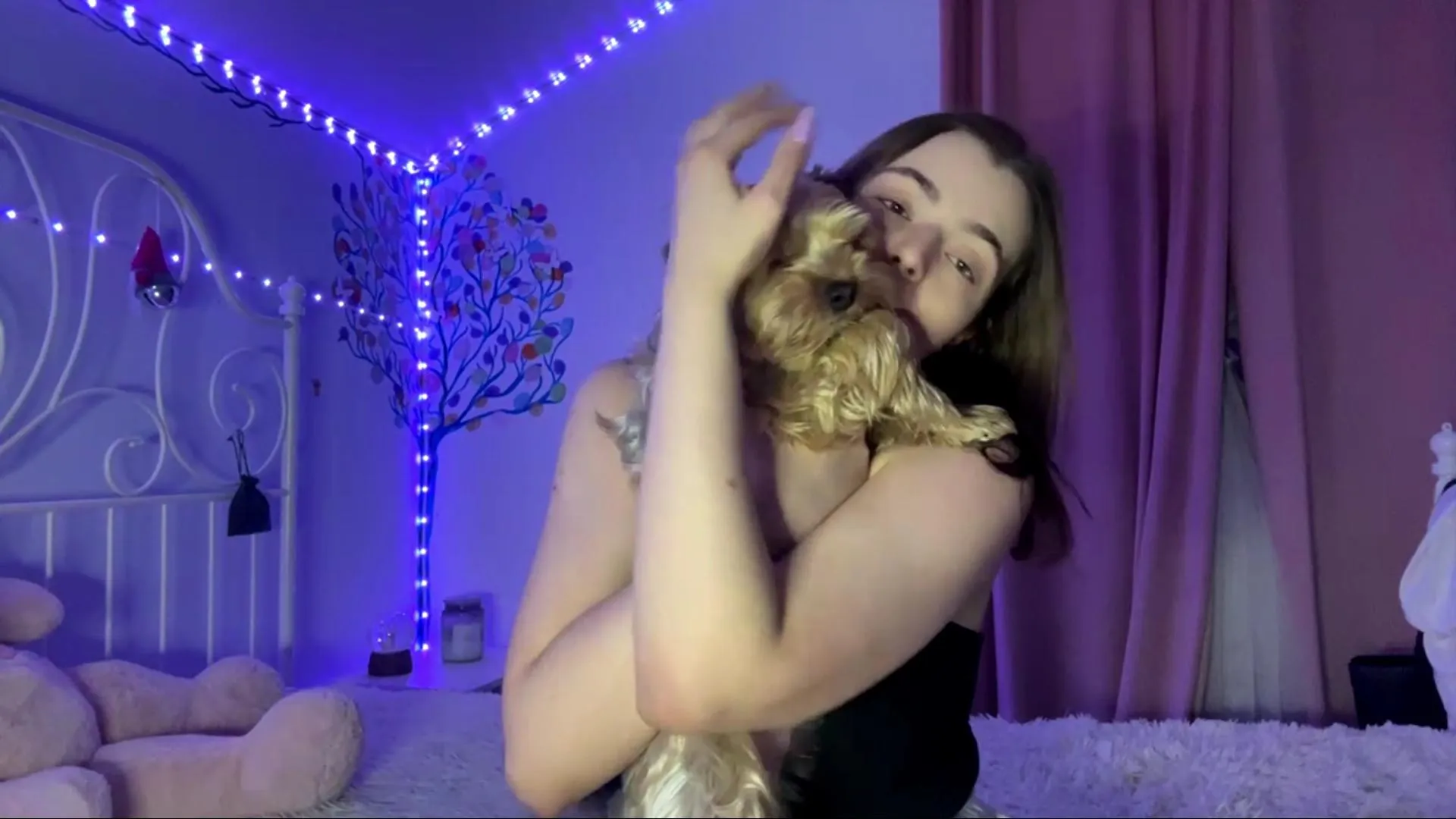 Freechat CristyOlague on Cam4