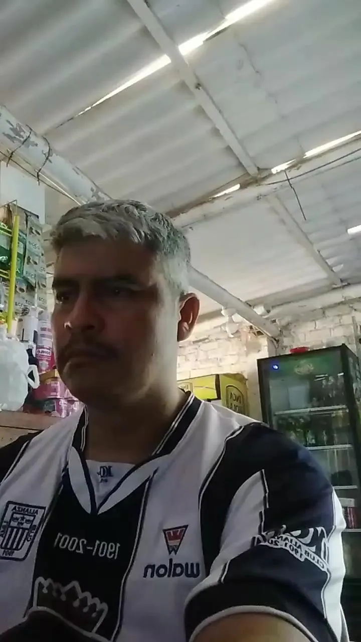 Offline cronos420 on Cam4