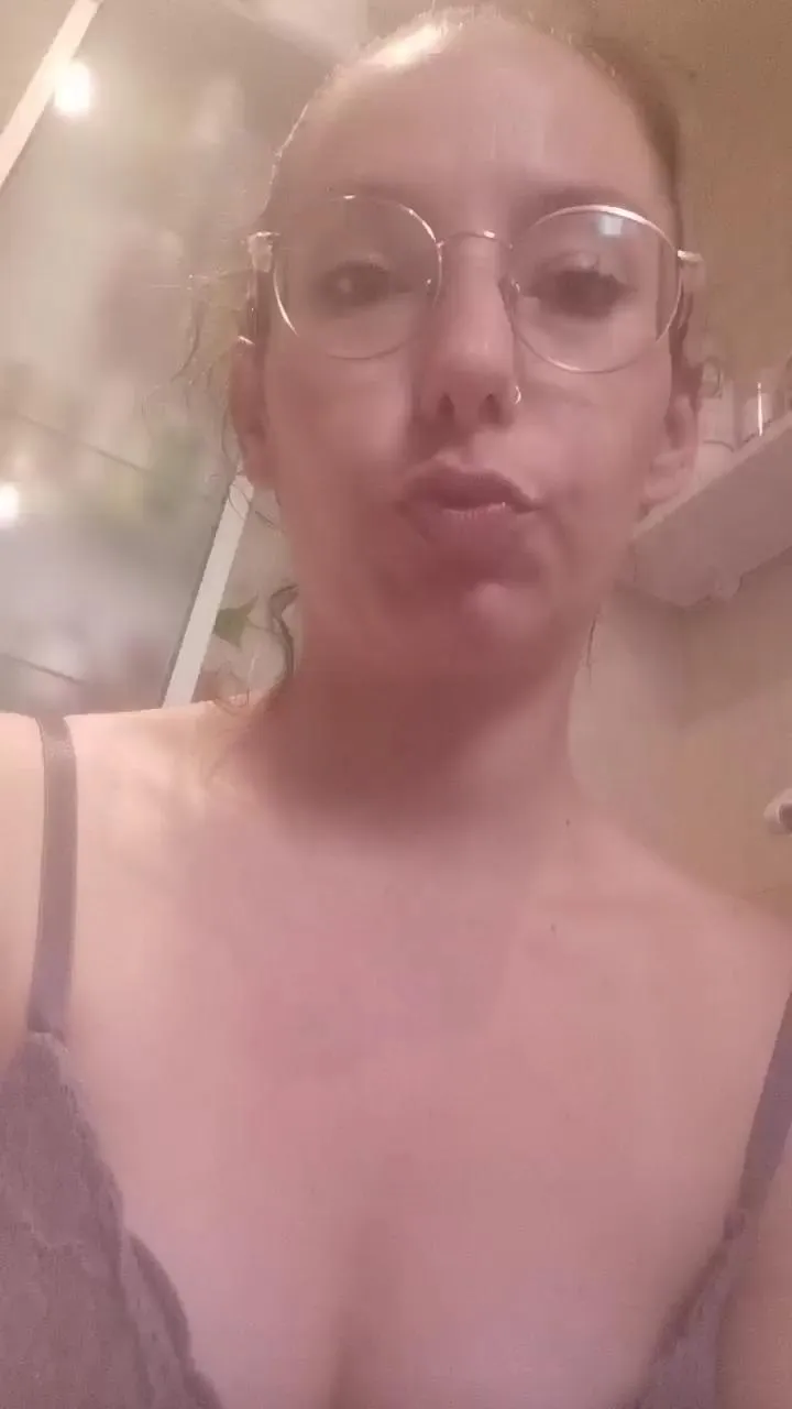 Offline cruellathebills on Cam4