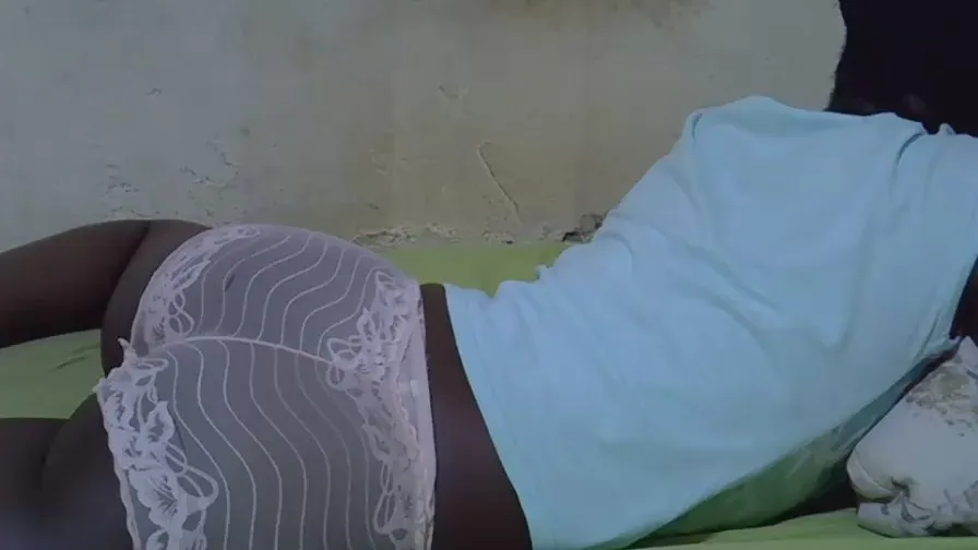 Offline Cute_villa on Cam4