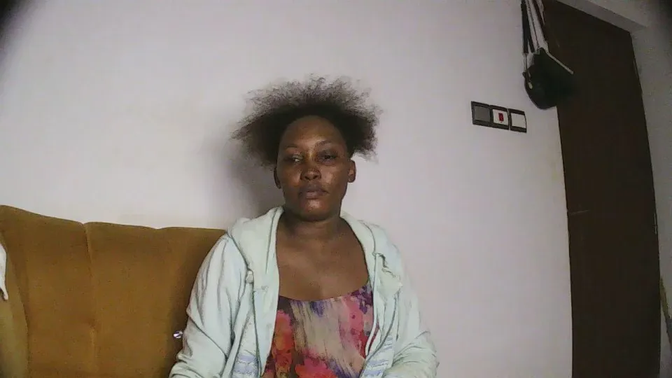 Offline Cutemilah on Cam4