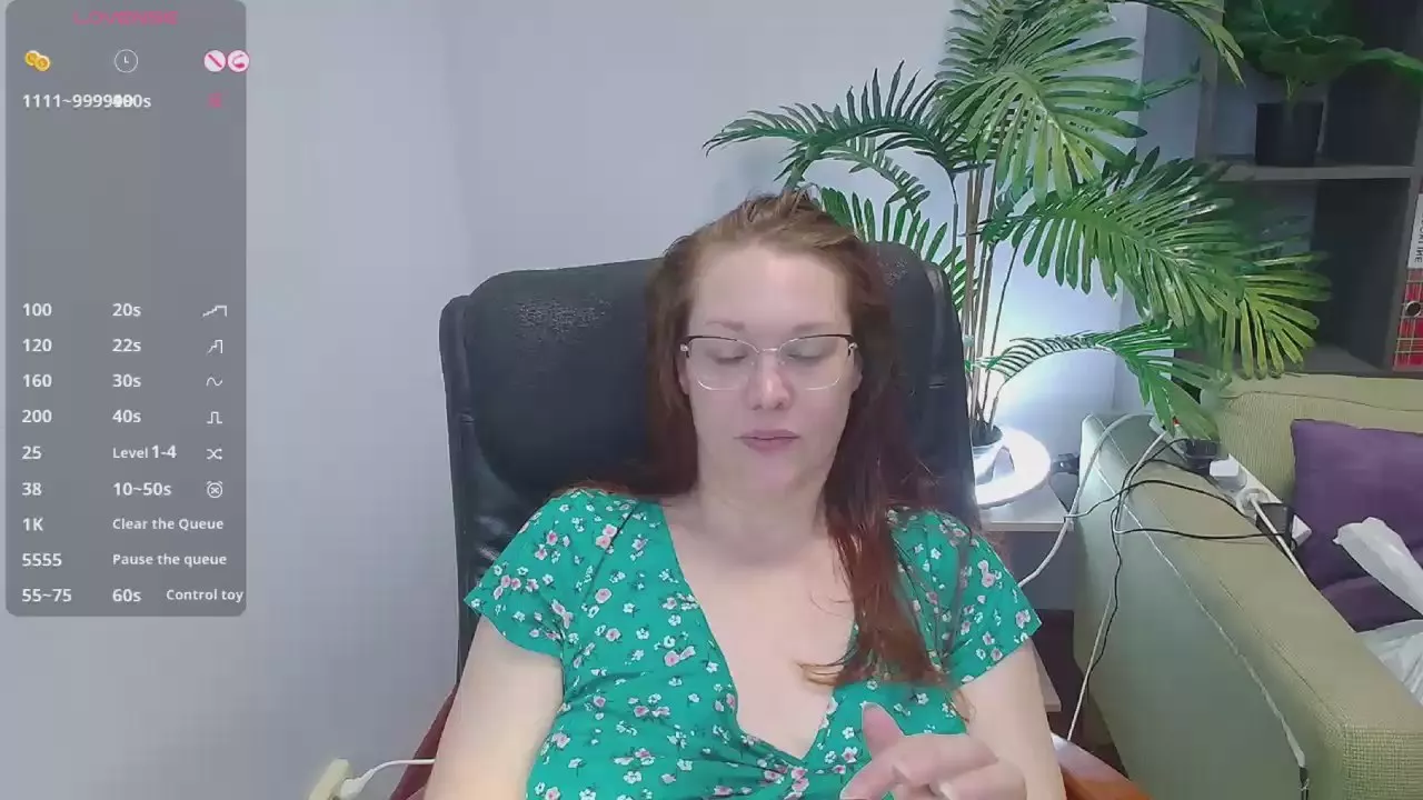 Offline CutieGinger on Cam4