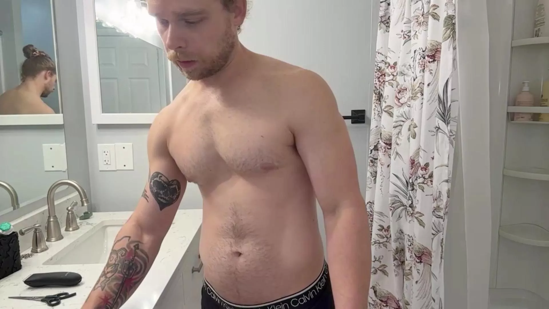 Offline daddydaydrinkz on Cam4