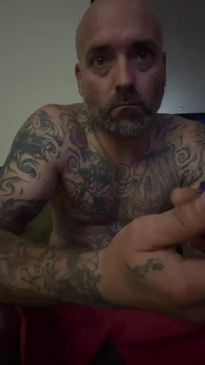 DaddyDick069 from Cam4