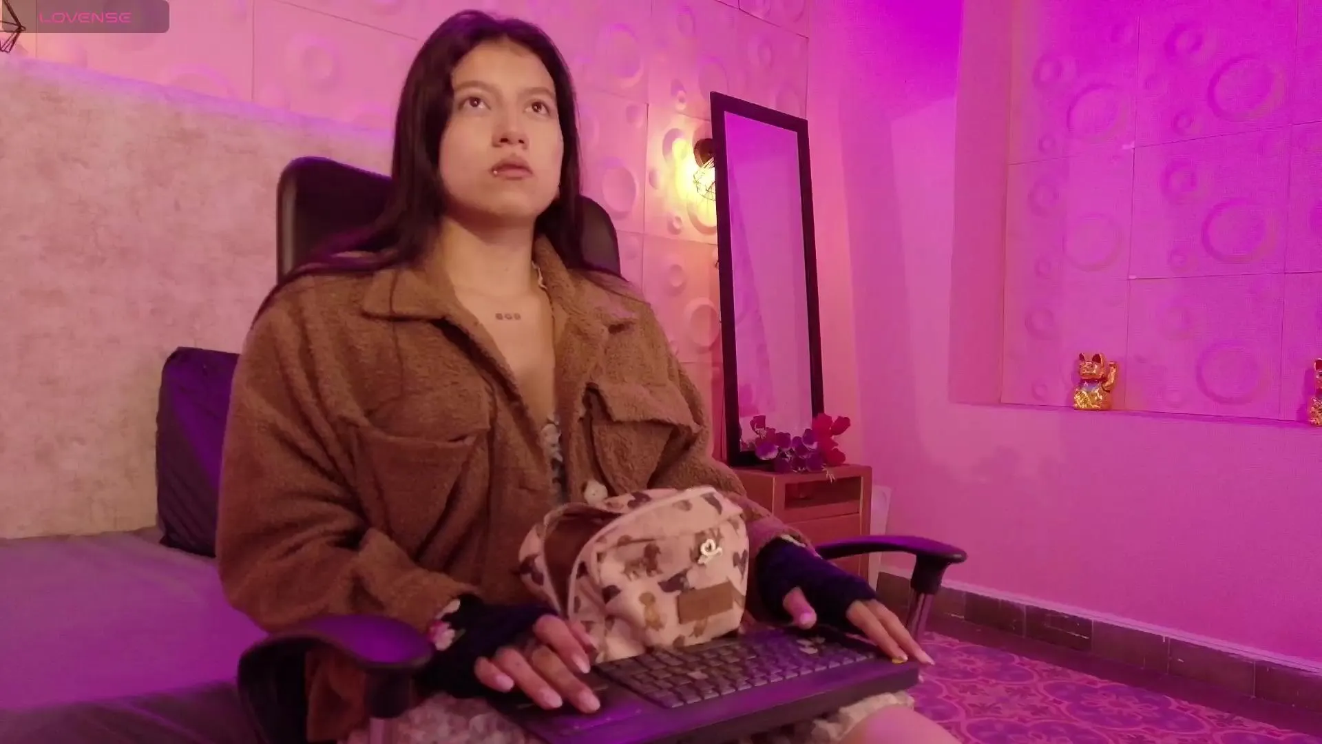 Offline daila51 on Cam4