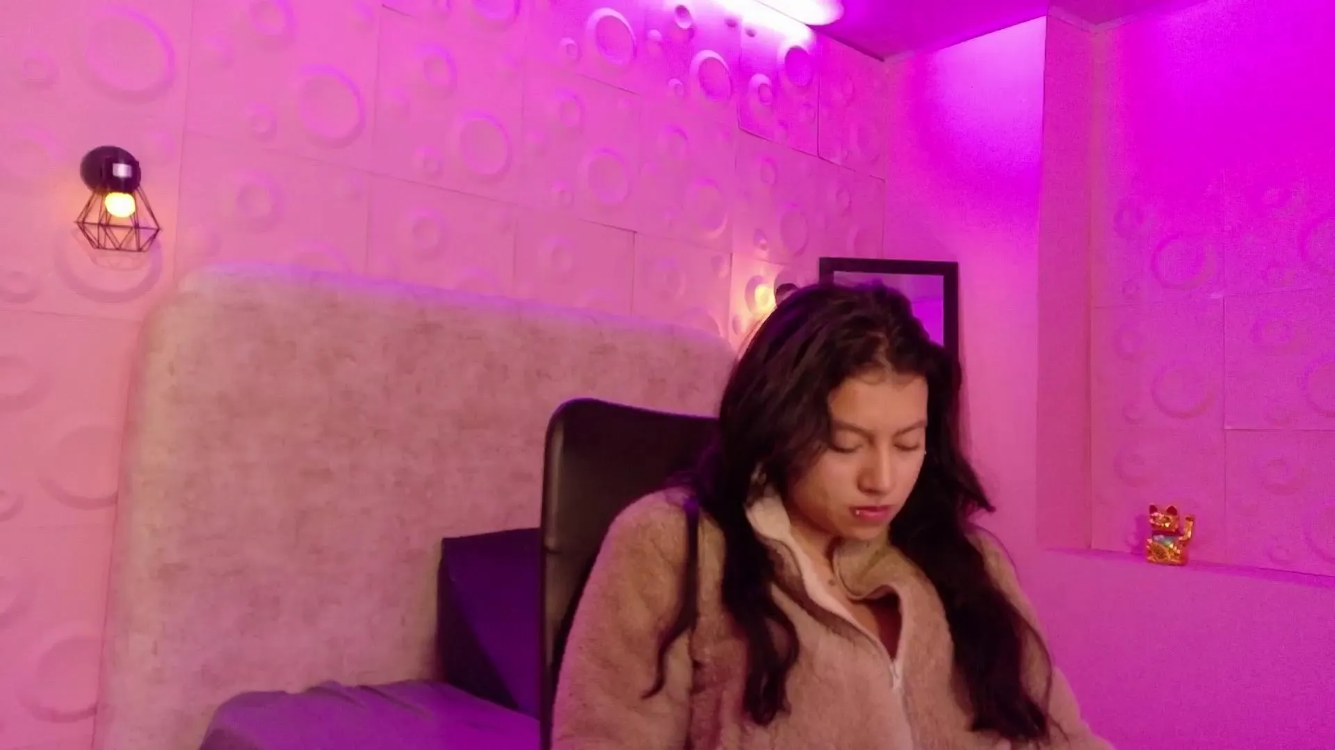 Offline daila51 on Cam4