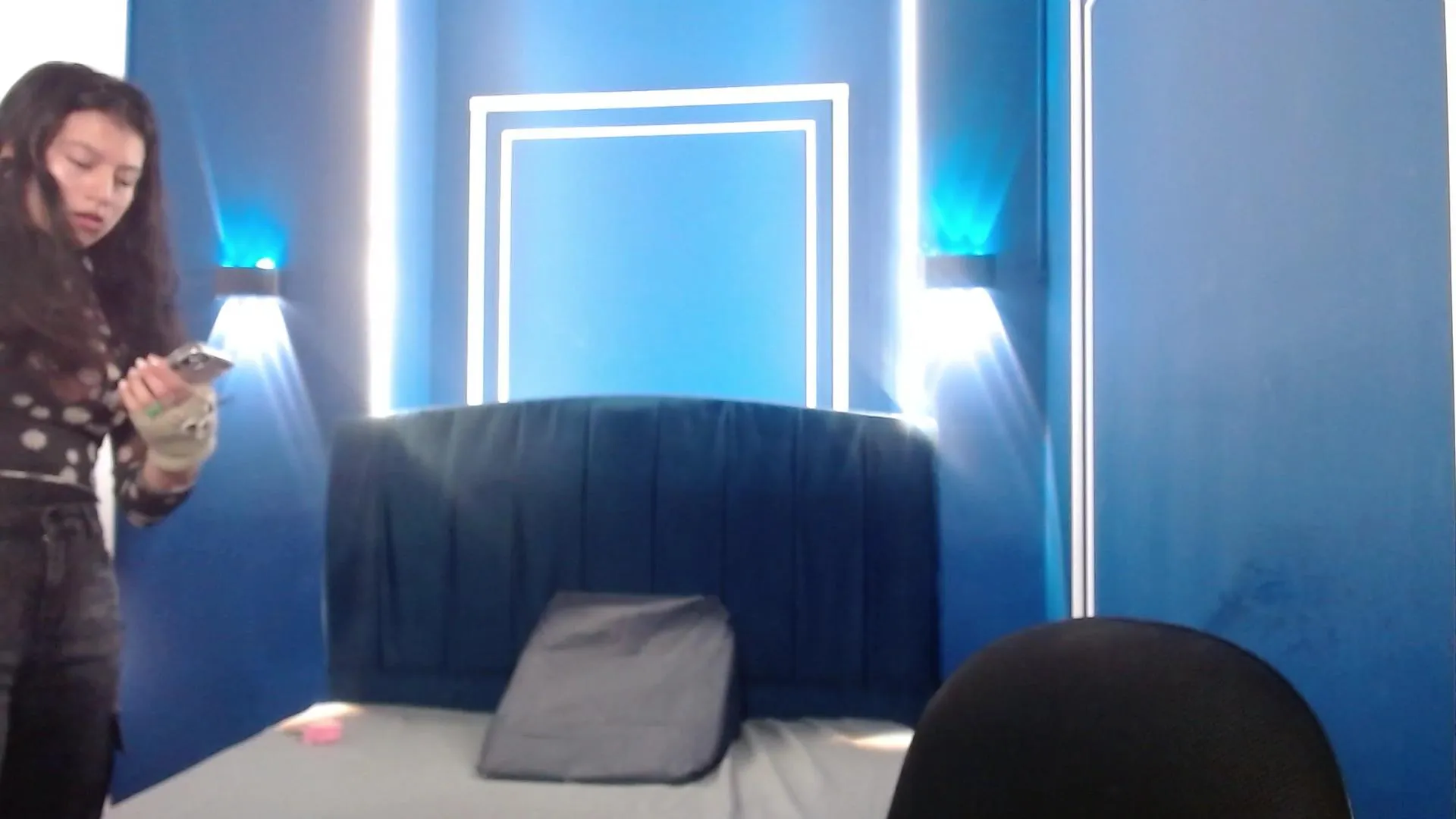 Offline daila51 on Cam4