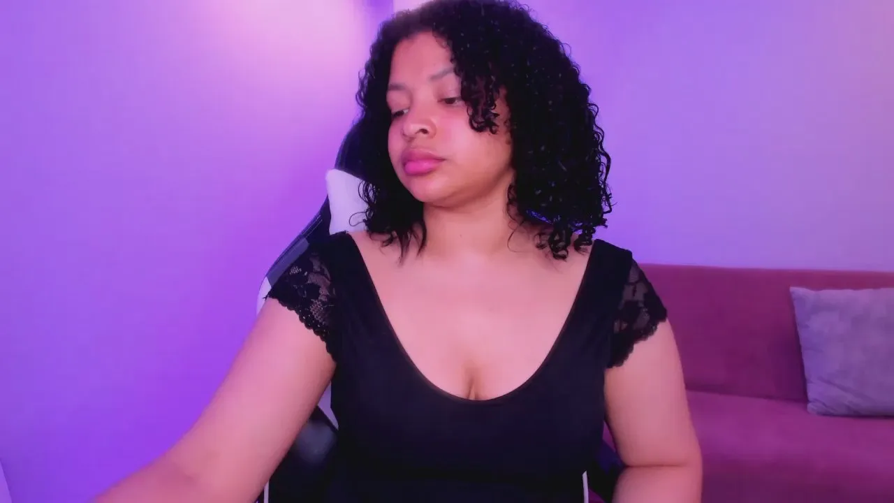 Offline Dakota_Mars on Cam4