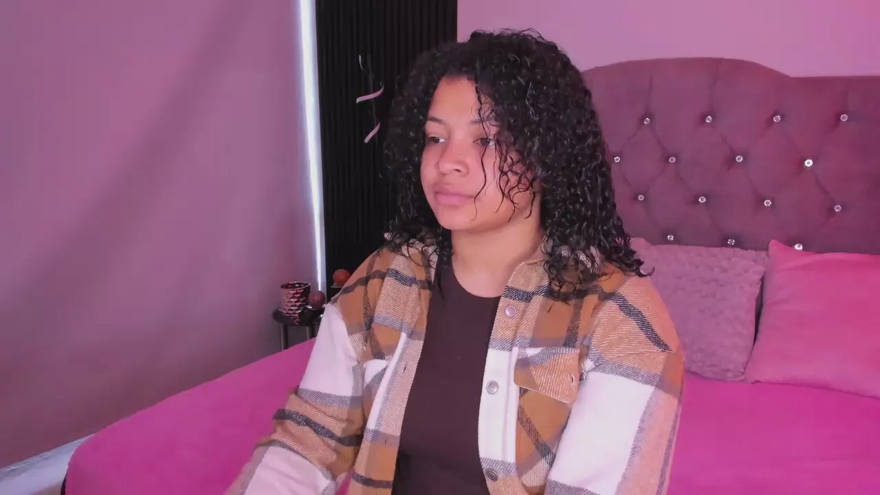 Offline Dakota_Mars on Cam4