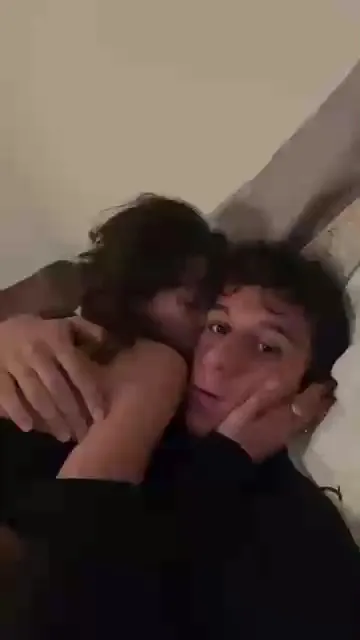 Damiano2448 — Freechat on Cam4