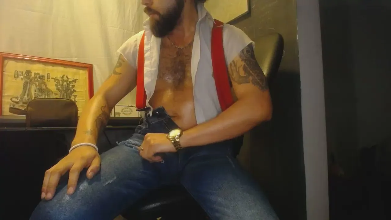 Offline Danburythebeast on Cam4