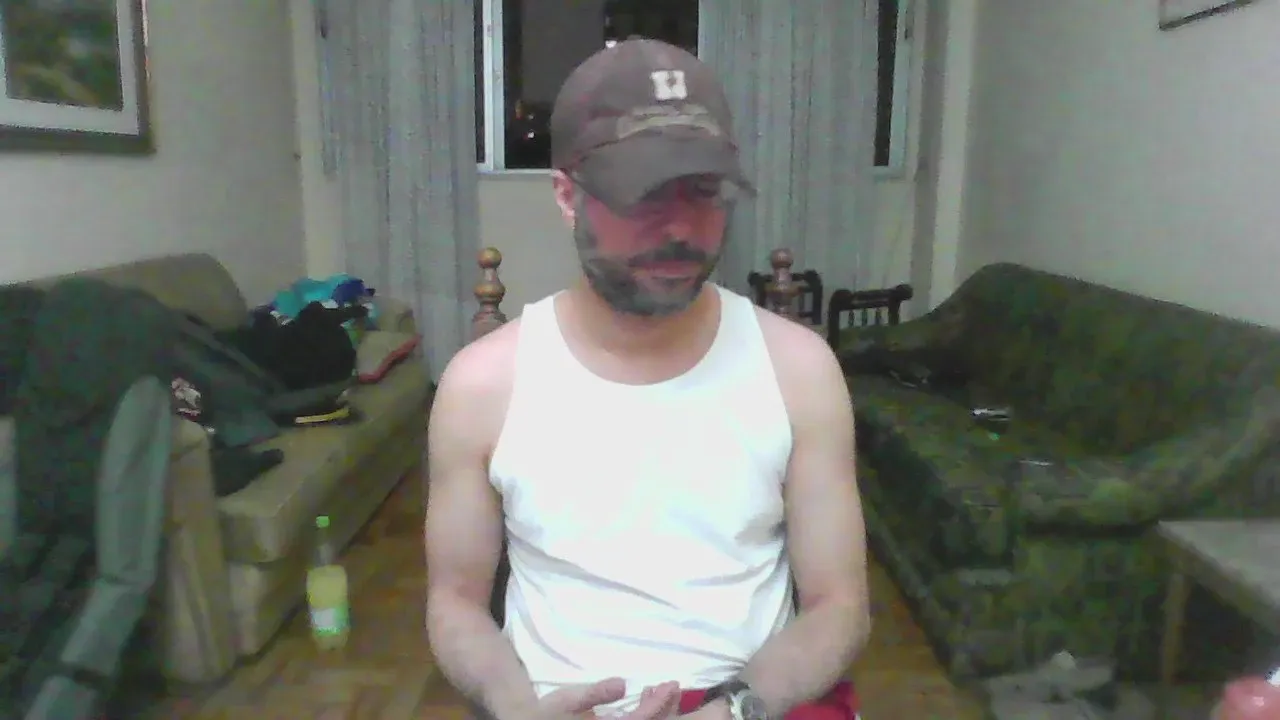 Offline Dani_Parker on Cam4