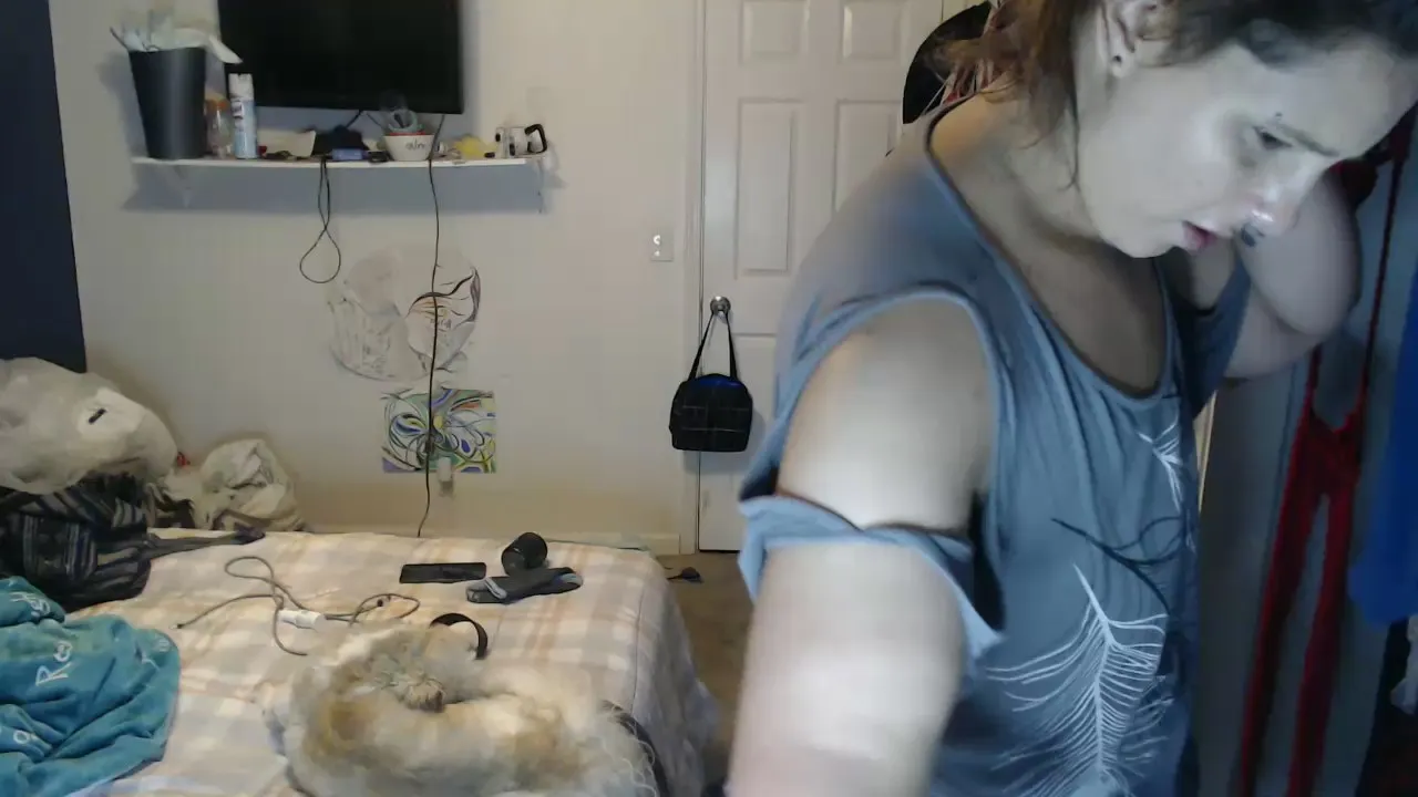 Offline DaniDebauchery on Cam4