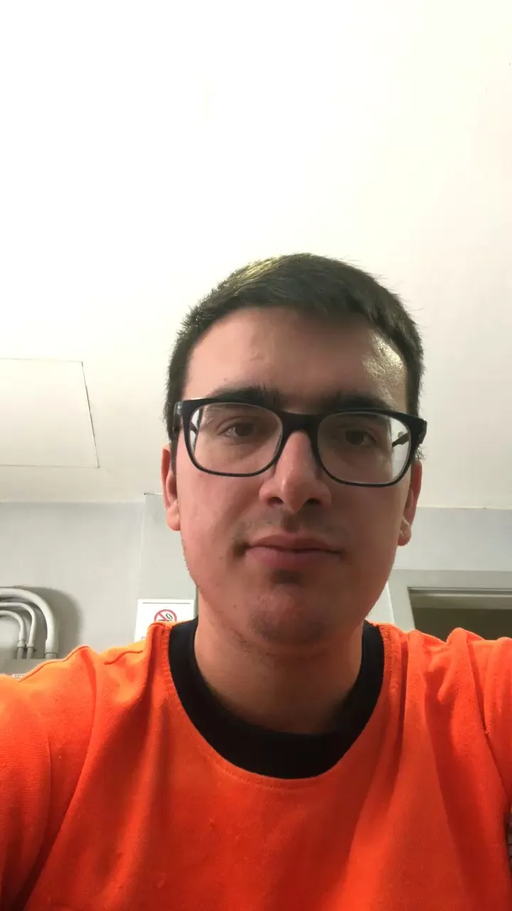 Offline danidj007 on Cam4