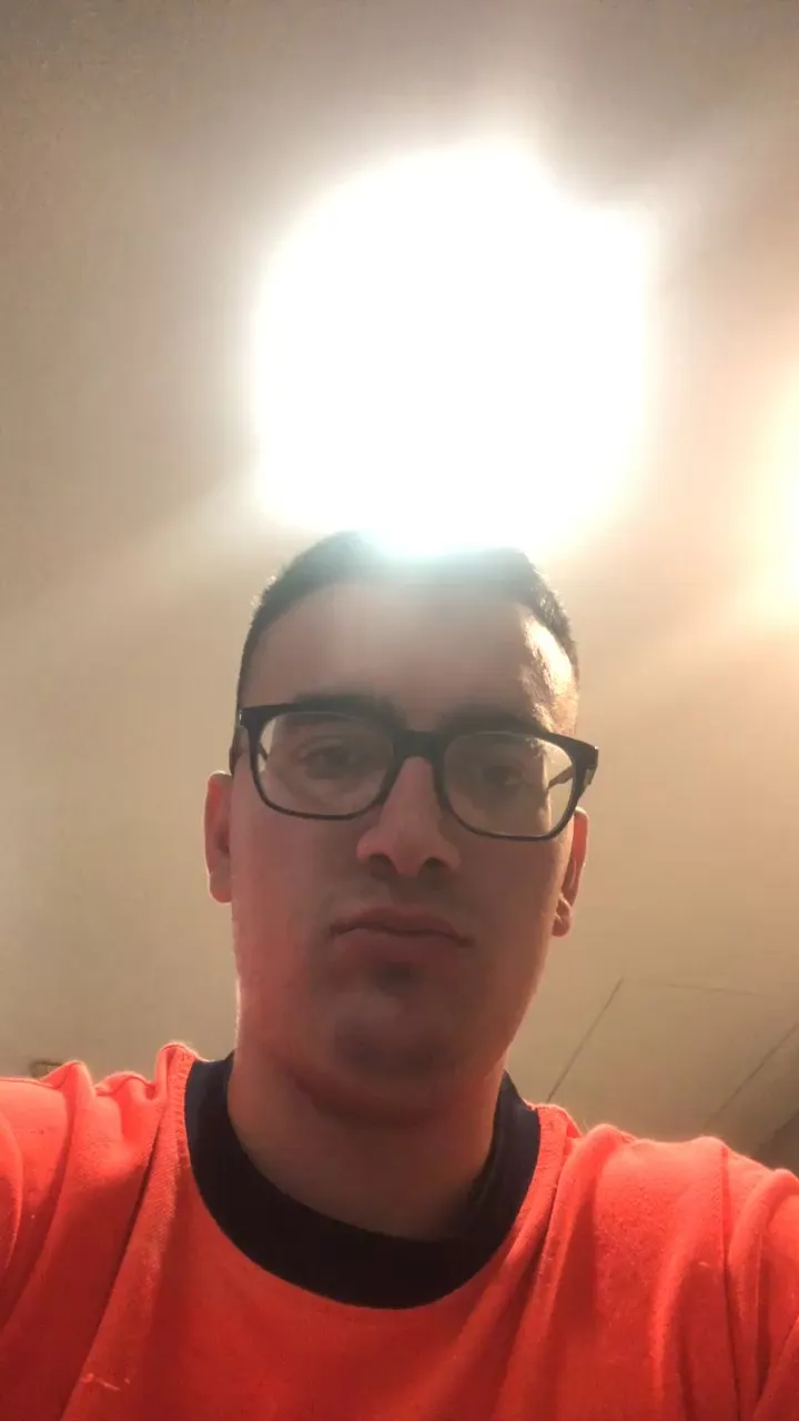 Offline danidj007 on Cam4