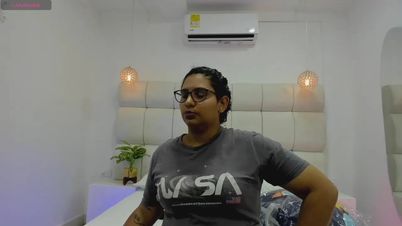 Freechat DanielleEvanss_ on Cam4