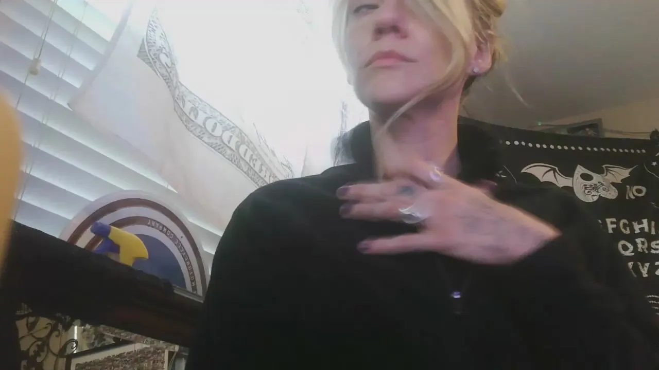 Freechat dankskank333 on Cam4