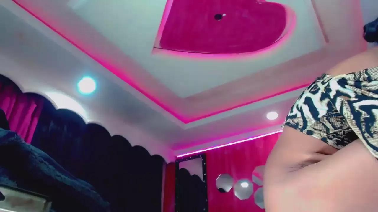 DannaSweettx from Cam4