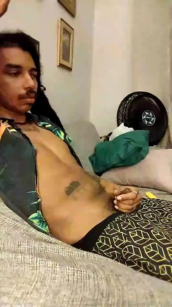 Freechat DarkUnicorn6669 on Cam4