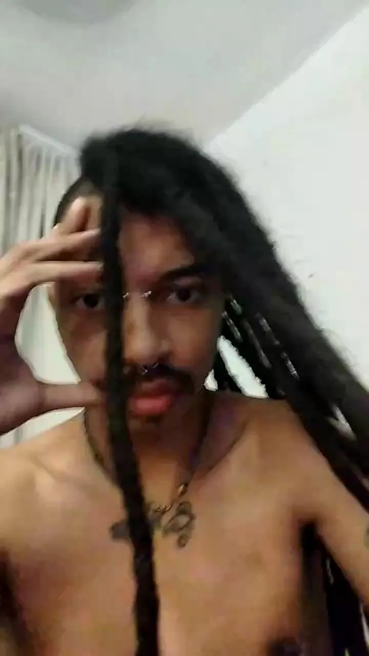 Freechat DarkUnicorn6669 on Cam4