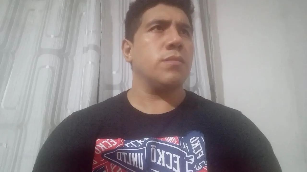 Offline darkwarrior91 on Cam4