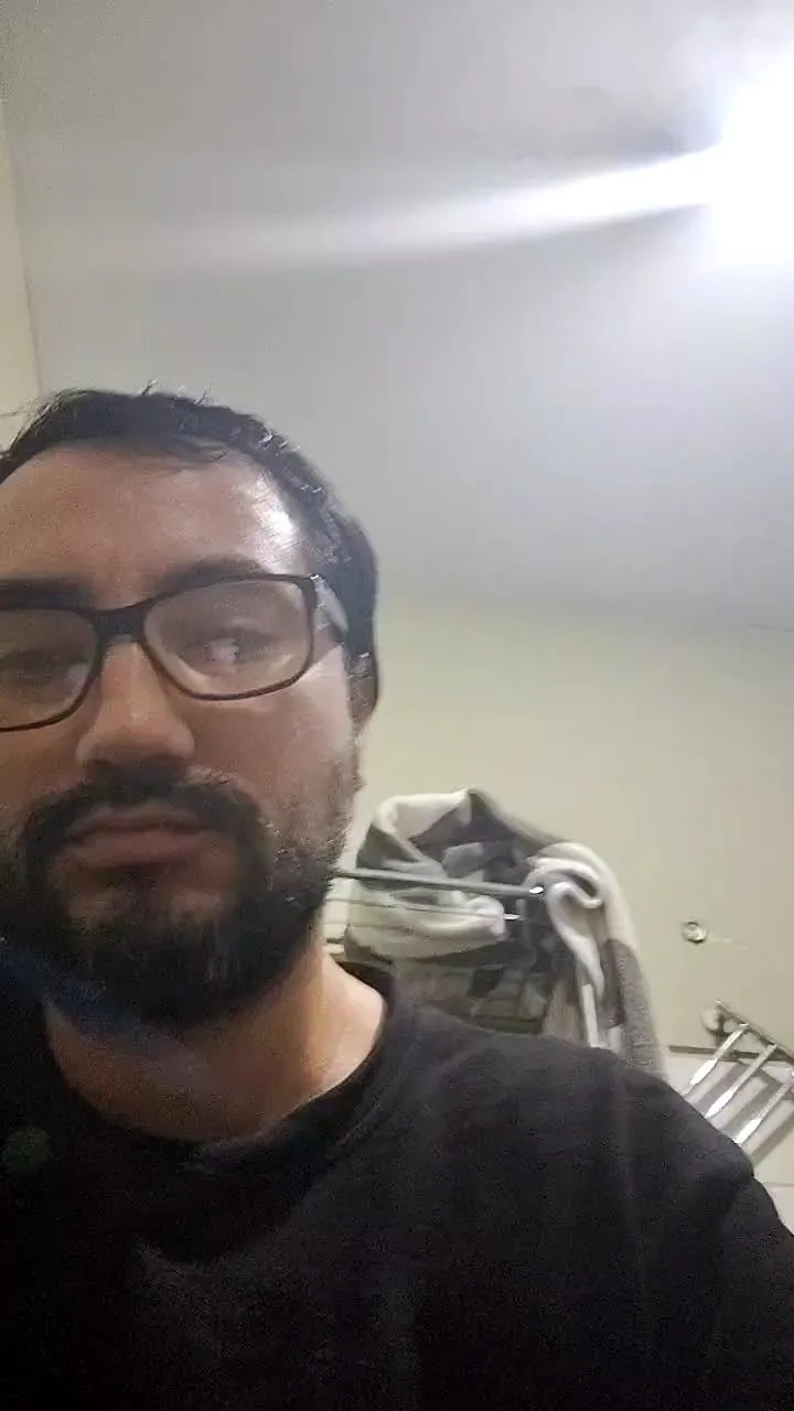 Offline davemejia300 on Cam4