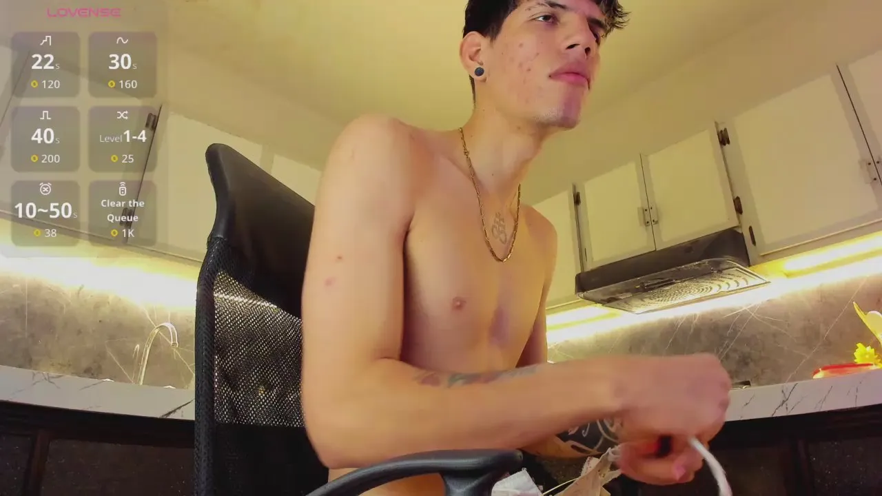 Offline david_huge on Cam4