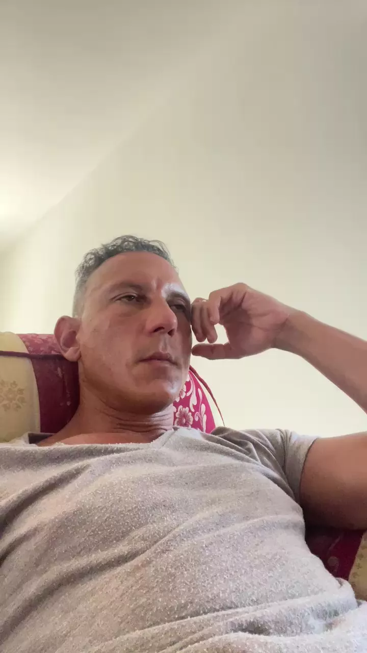 Offline davidlove982 on Cam4