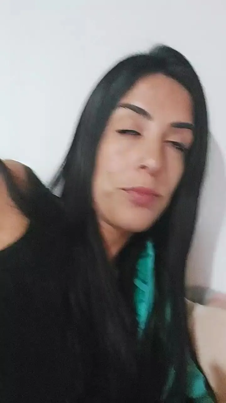 Offline Ddulcepink on Cam4