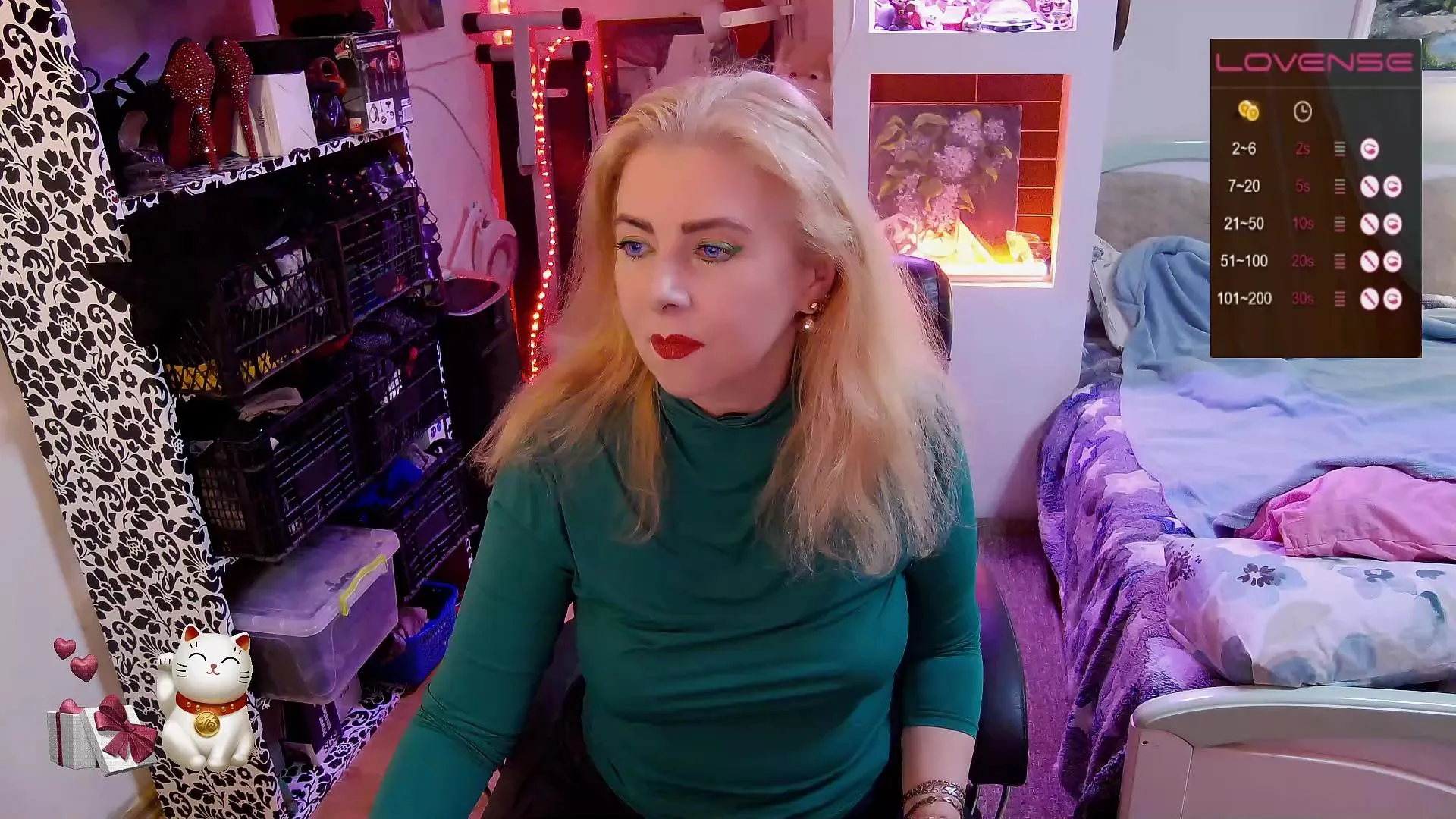 Offline Delicecatmyau on Cam4