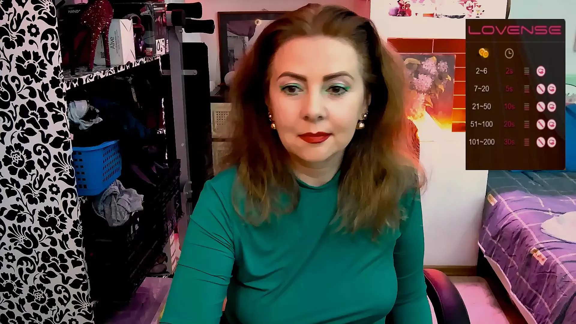 Offline Delicecatmyau on Cam4