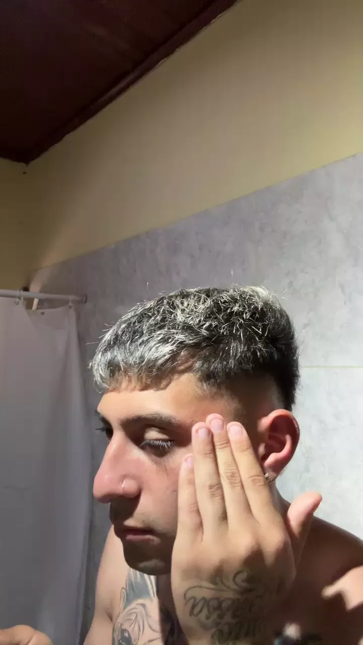 Offline Demoniojoaquinn on Cam4