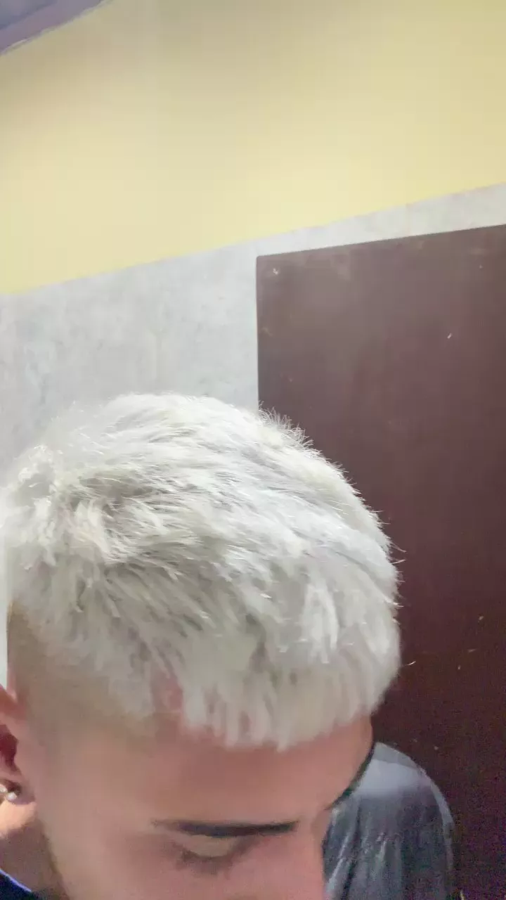 Offline Demoniojoaquinn on Cam4